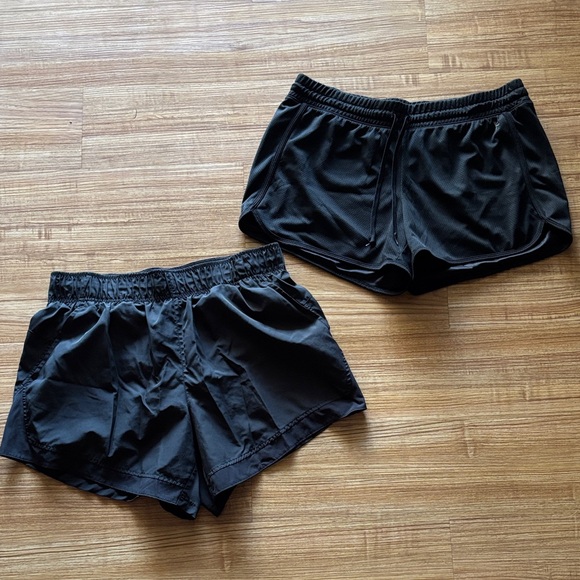 Danskin Pants - Set of Black Athletic Shorts for Women